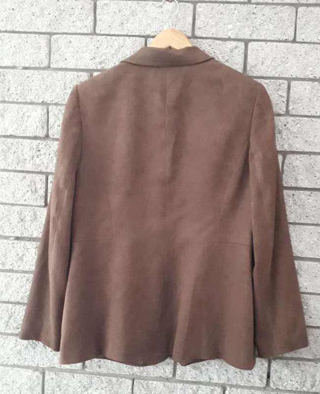 Camel-coloured Ladies Blazer (UK14 / EUR40)